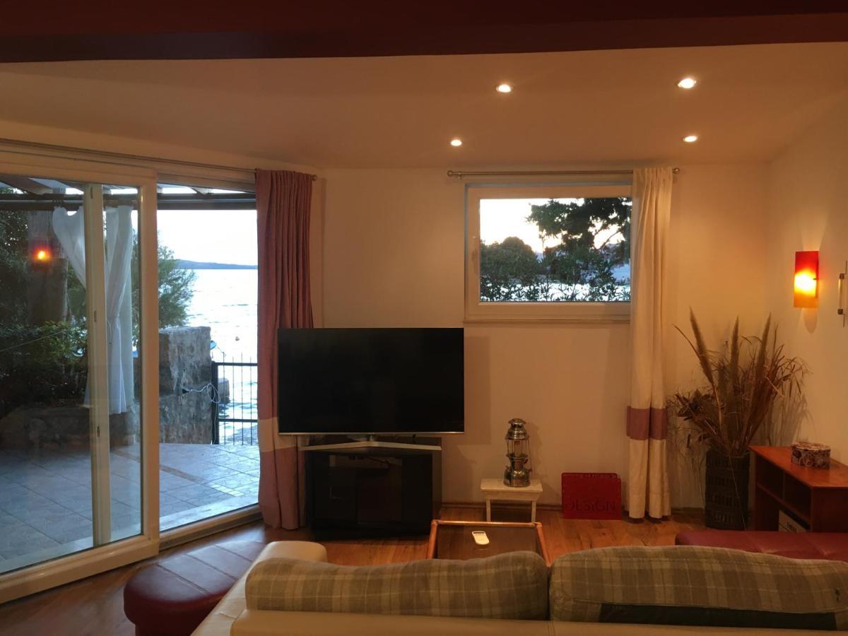Apartment Jakov With Boat Mooring Zaboric Luaran gambar