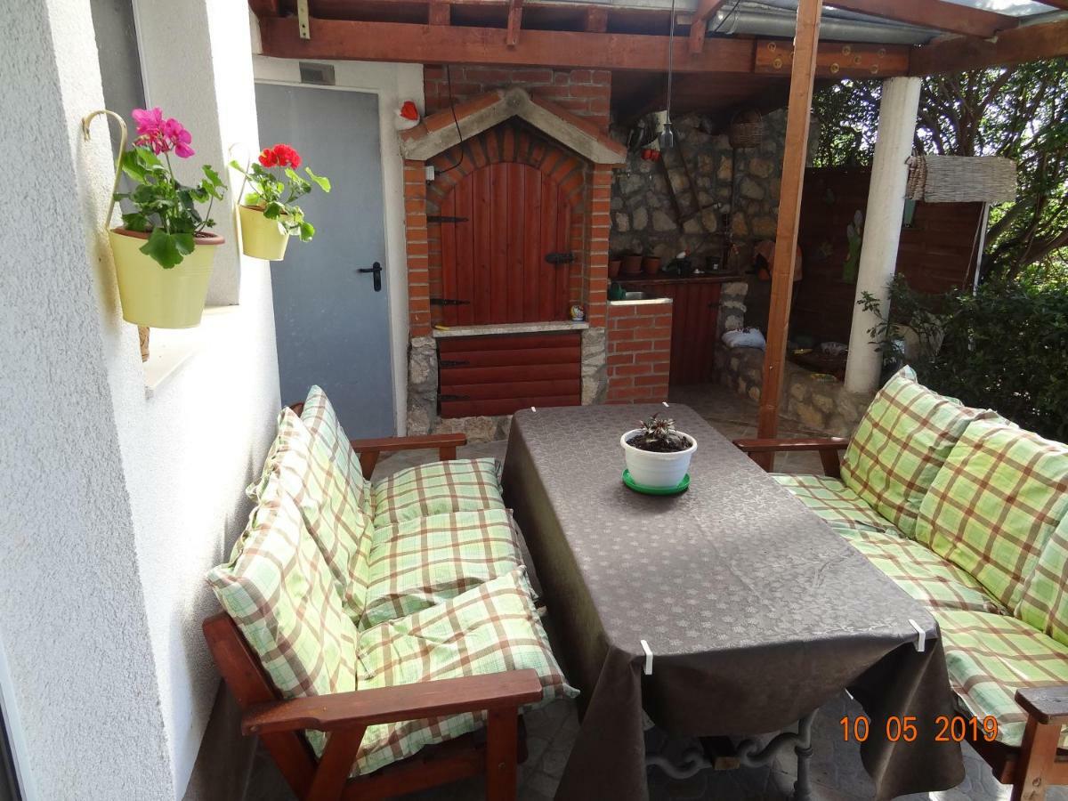 Apartment Jakov With Boat Mooring Zaboric Luaran gambar