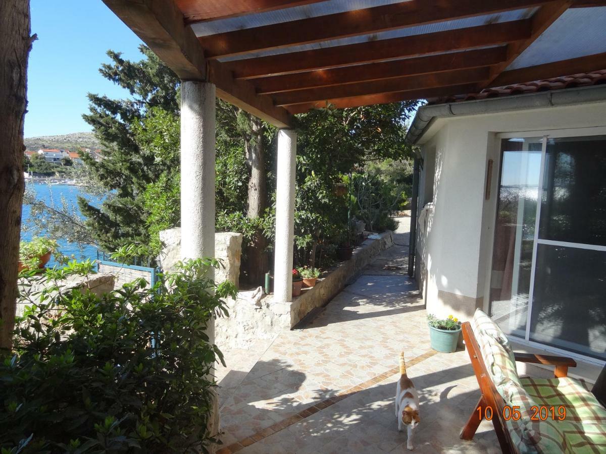 Apartment Jakov With Boat Mooring Zaboric Luaran gambar